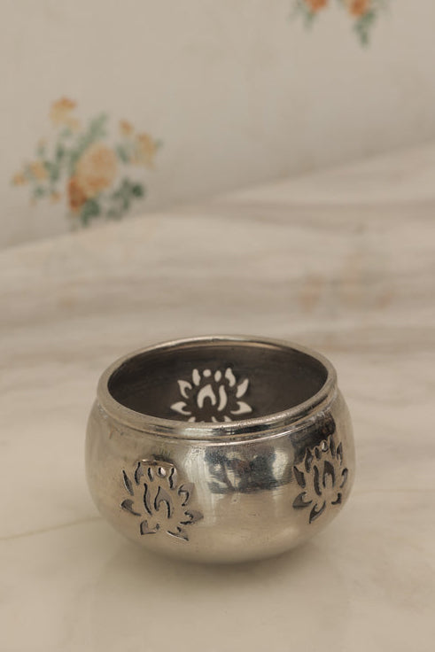 Silver Plated Floaters, Set of 4 Secondary image