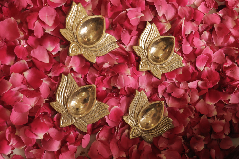 Brass Diya Gift Box (set of 4)