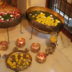 Emboss Oval Urli with Stand | Set of 2