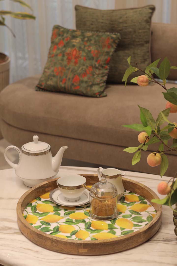 Lemon Wood Round Tray 18 inch