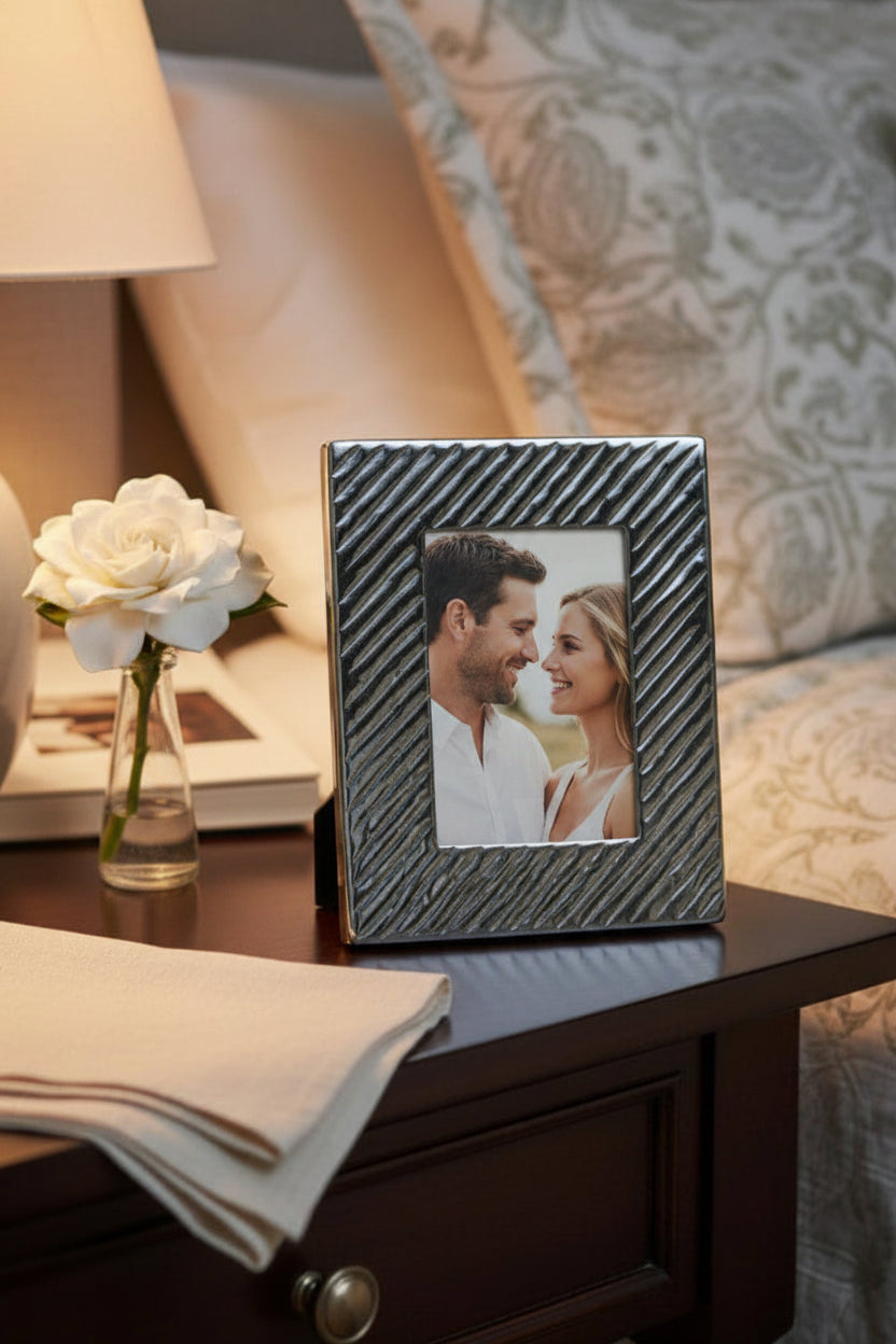 Line Picture Frame Main image